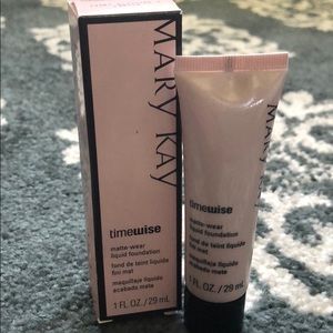 Mary Kay Matte-Wear Foundation